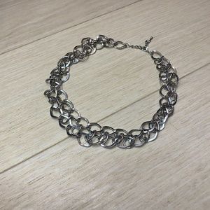 Silver Choker necklace🦋
